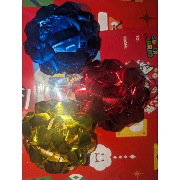 ​🍄 Super Mario Bros. 9pc Holiday Wrapping Kit SEALD NIP Xmas Tags Bows Nintendo - Picture 5 of 6
